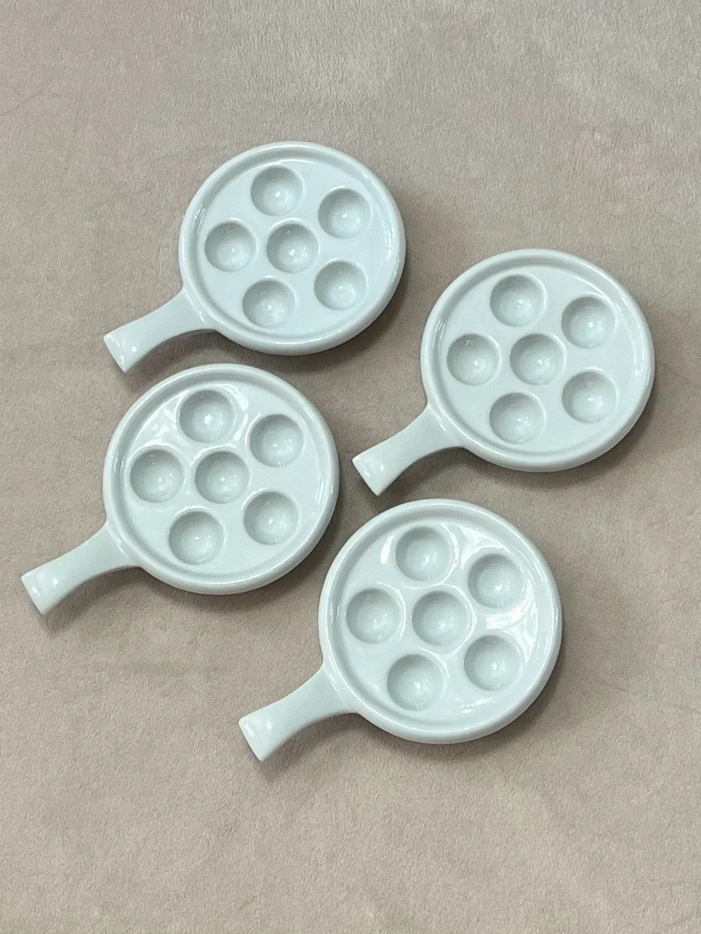 Sur La Table Porcelain Escargot Baking Dishes. Set of 4